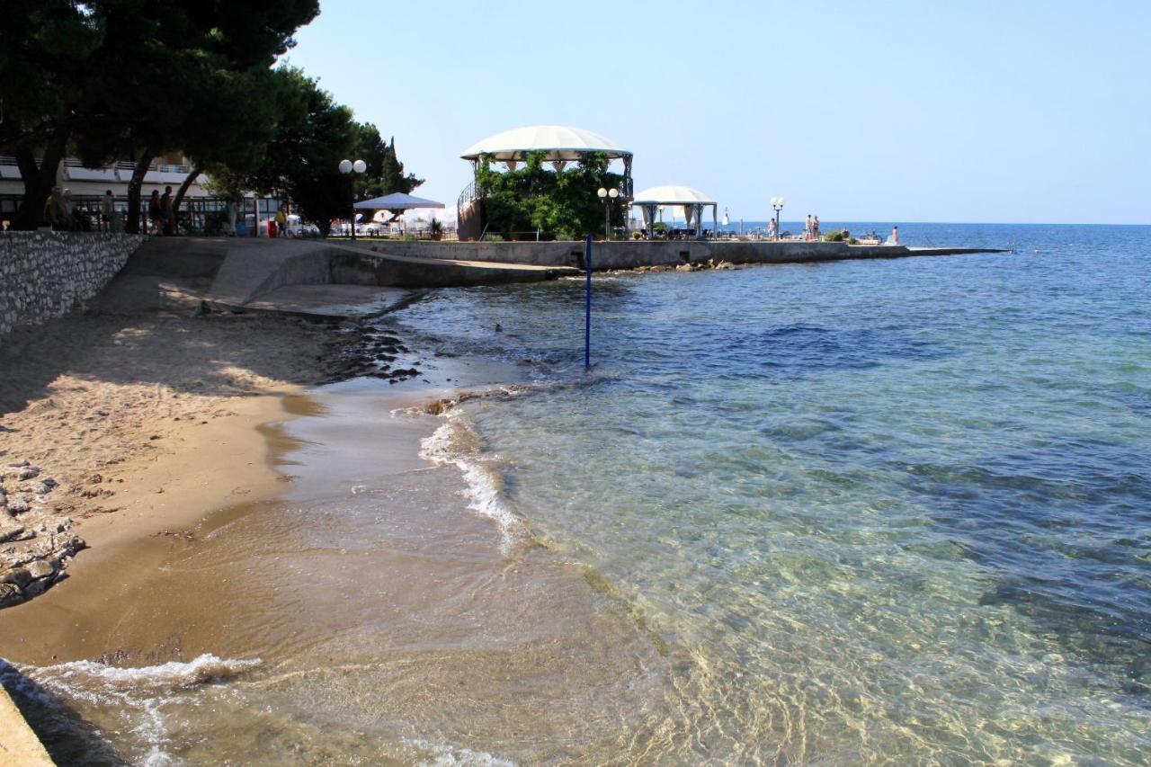 Apartments With A Parking Space Umag - 7110 Εξωτερικό φωτογραφία